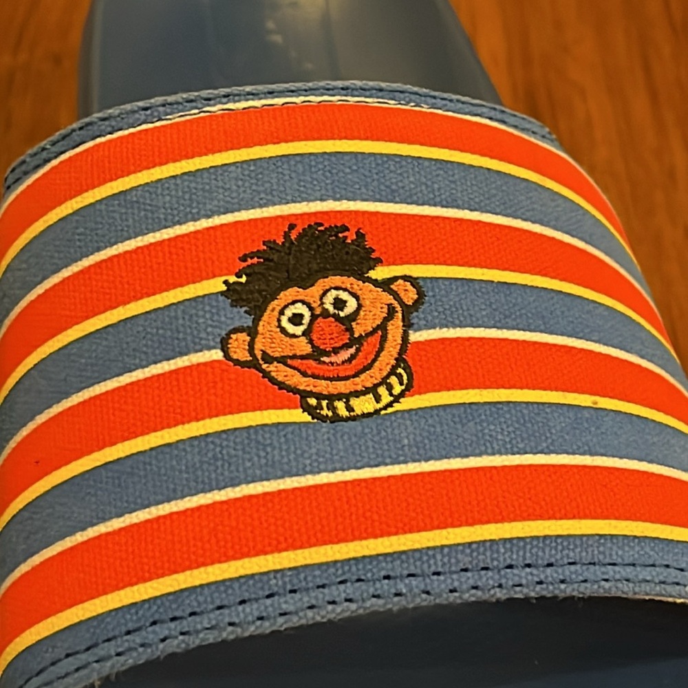 Vans x Sesame Street Bert and Ernie La Costa Slides Sandals Shoes Men’s 13 - Picture 8 of 15